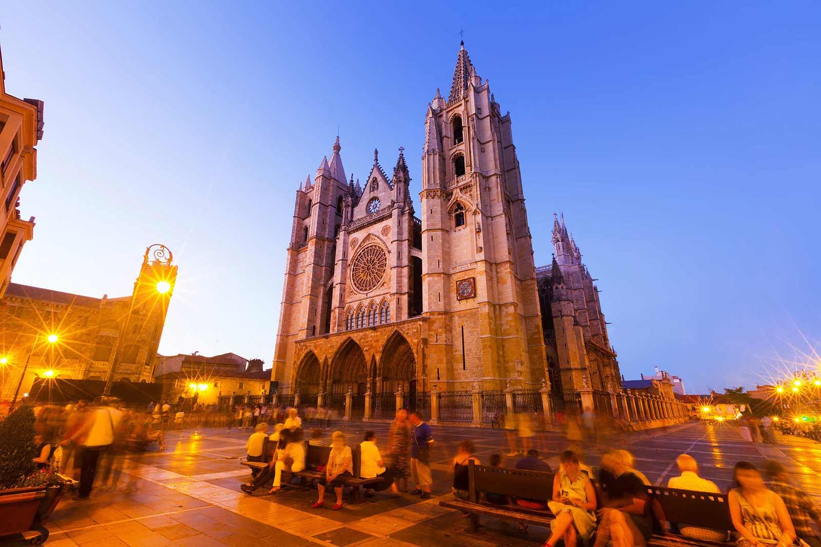 León